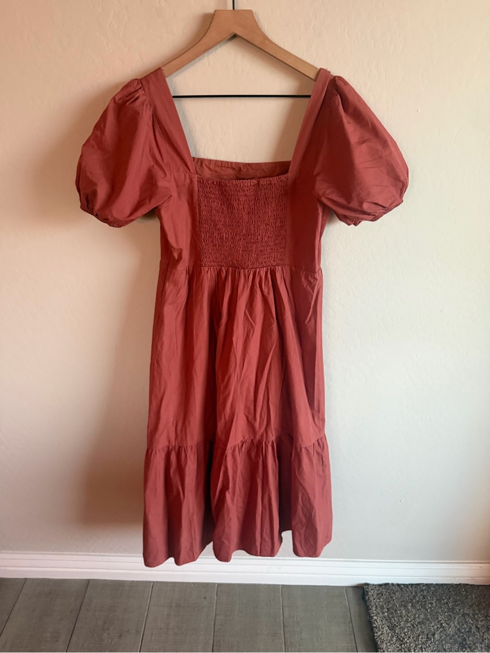 Astr The Label Poplin Puff Tiered Midi Dress Brick Color M Boho Cottagecore - Picture 4 of 4